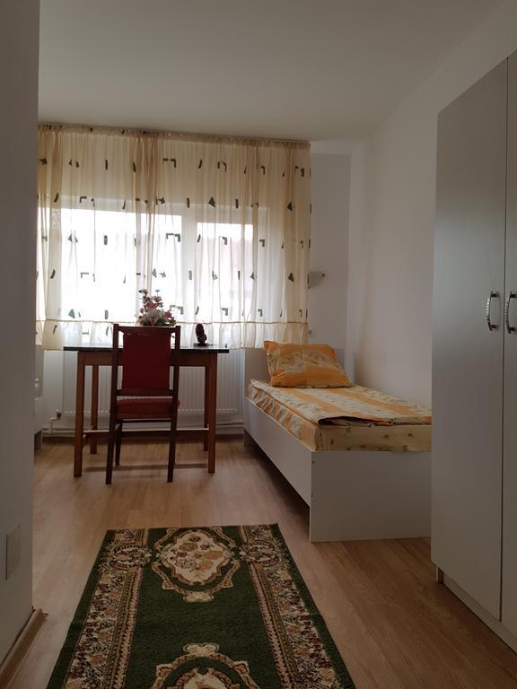 Casa Rustica Apart & Rooms Cimpineanca Luaran gambar