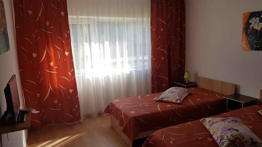 Casa Rustica Apart & Rooms Cimpineanca Luaran gambar