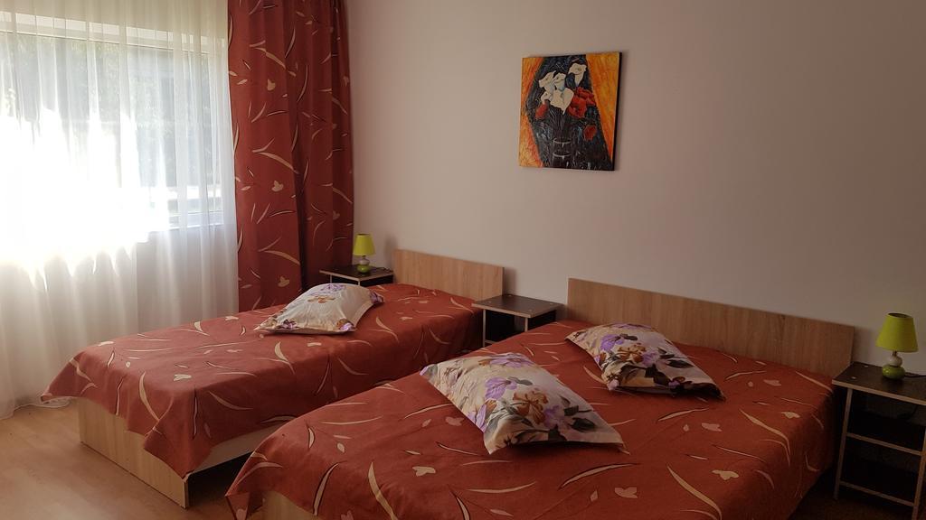 Casa Rustica Apart & Rooms Cimpineanca Luaran gambar