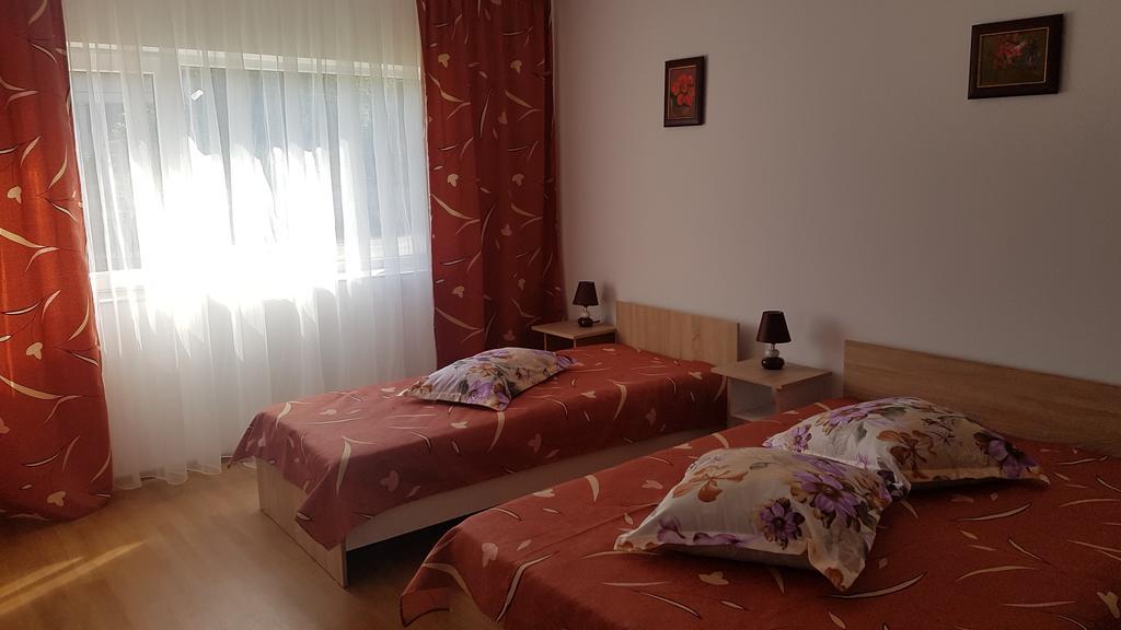 Casa Rustica Apart & Rooms Cimpineanca Luaran gambar