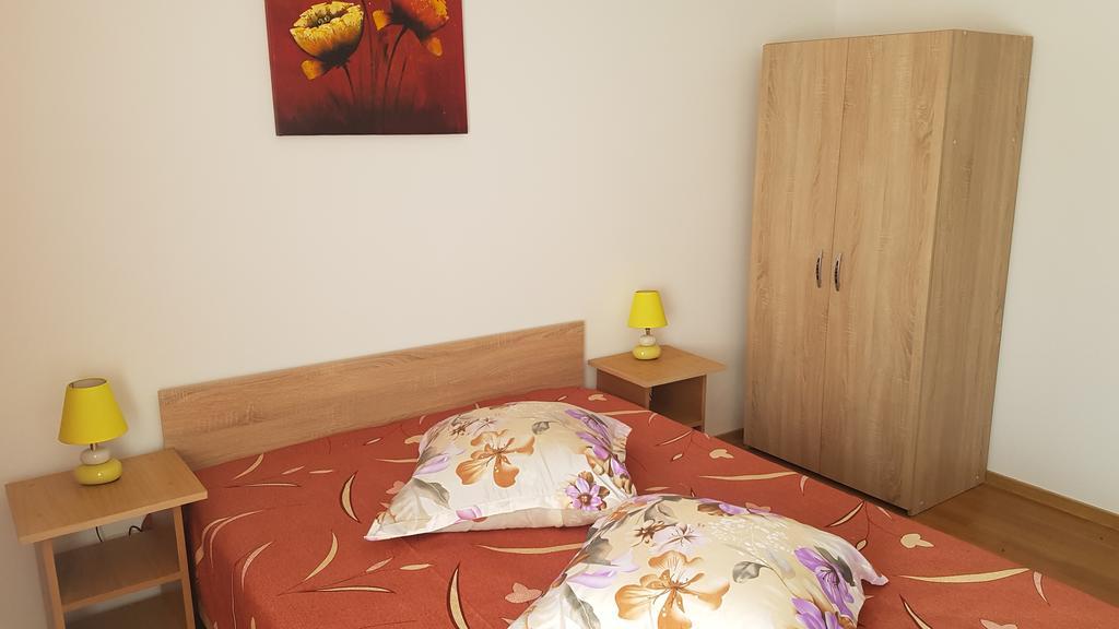 Casa Rustica Apart & Rooms Cimpineanca Luaran gambar