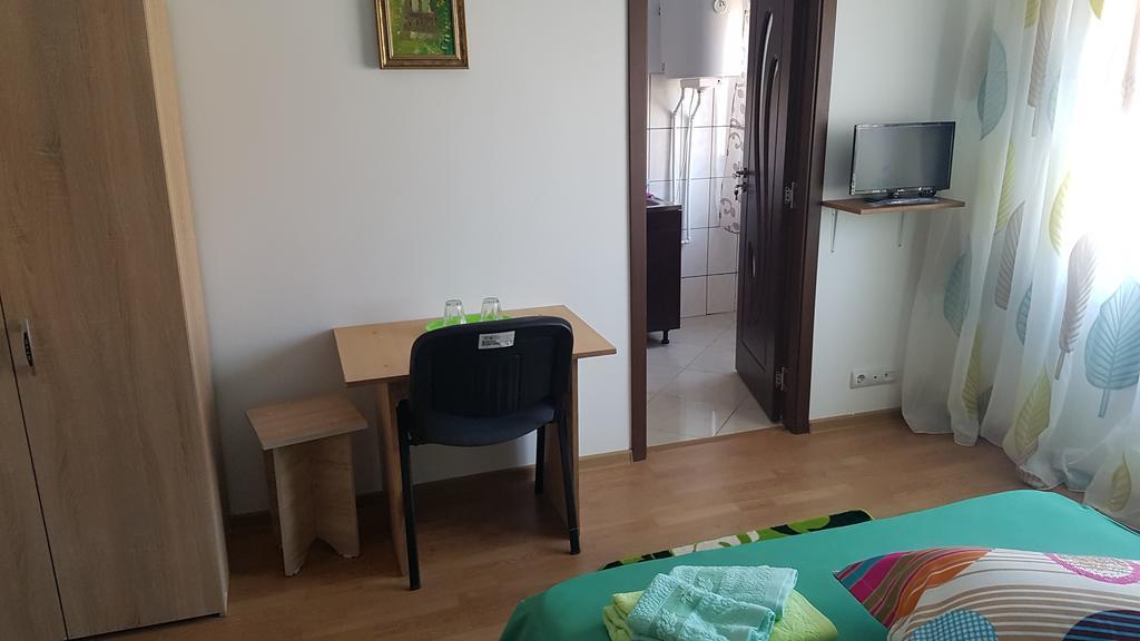 Casa Rustica Apart & Rooms Cimpineanca Luaran gambar